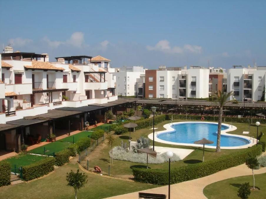 Apartamento Mps Jardines De Nuevo Veraアパートメント エクステリア 写真